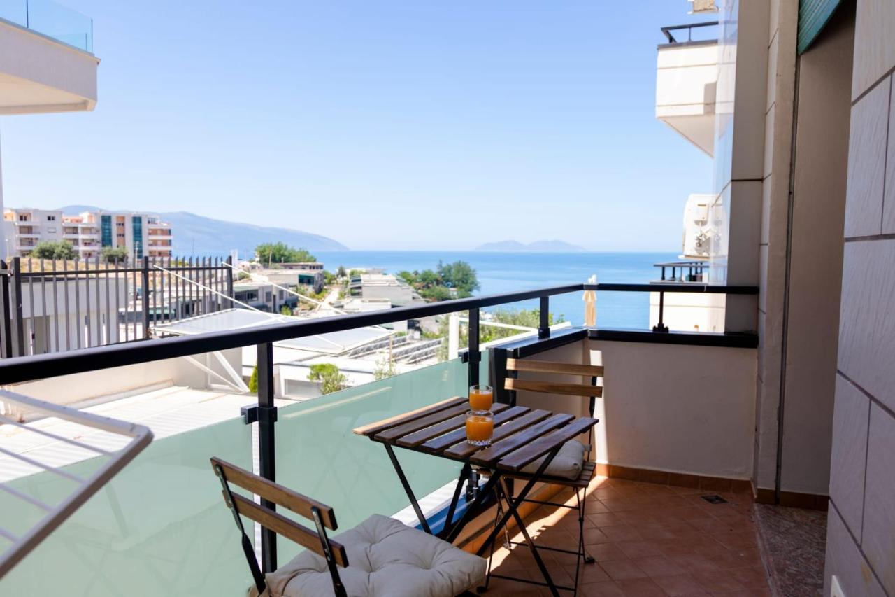 Bay Inn Apartment Sea Front Vlore Exterior photo