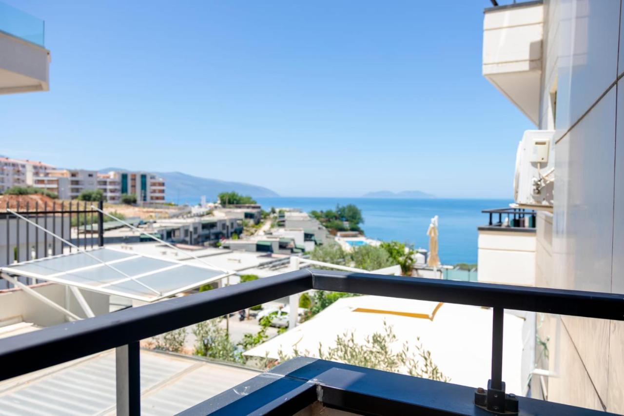 Bay Inn Apartment Sea Front Vlore Exterior photo